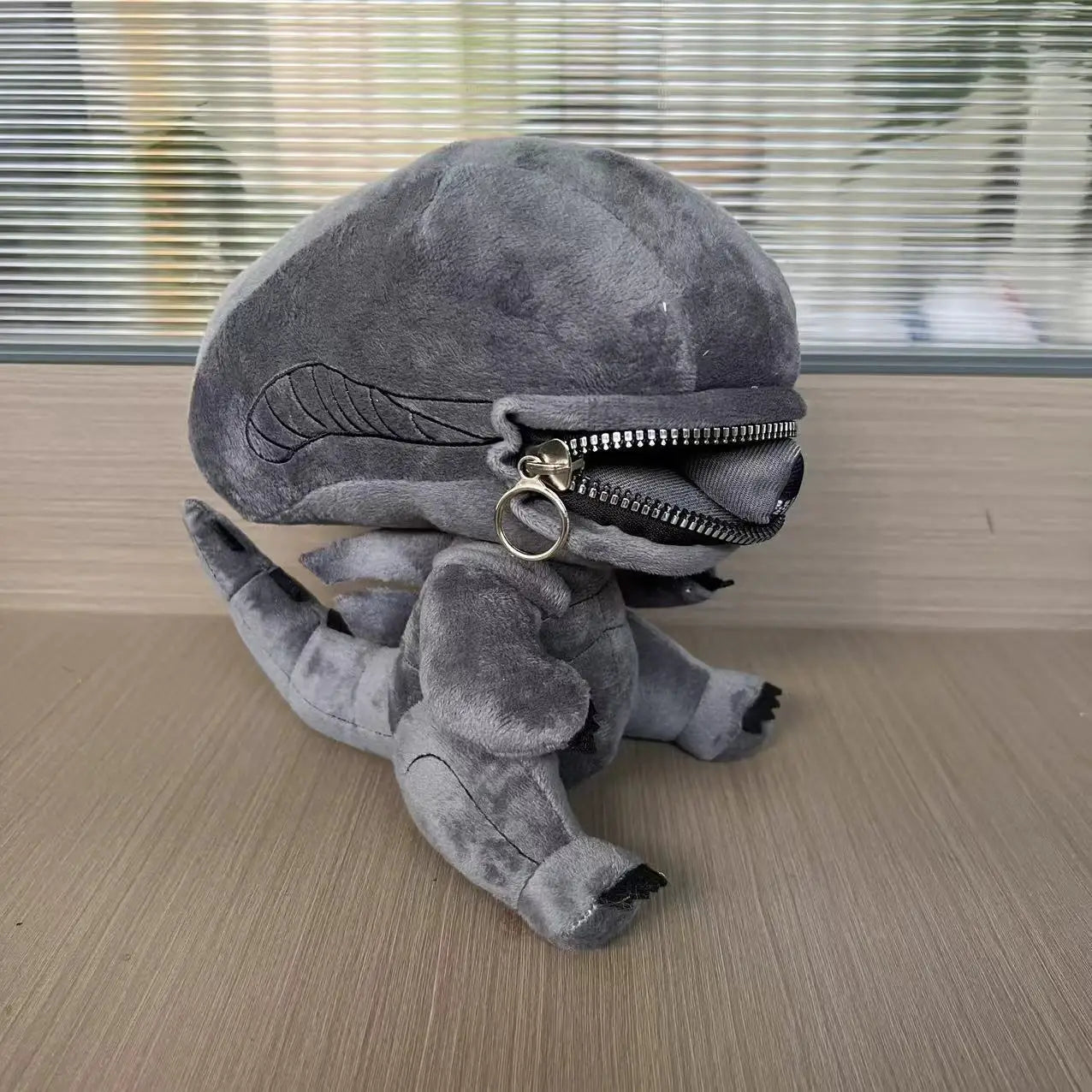 25cm Alien Xenomorph Plush Toy