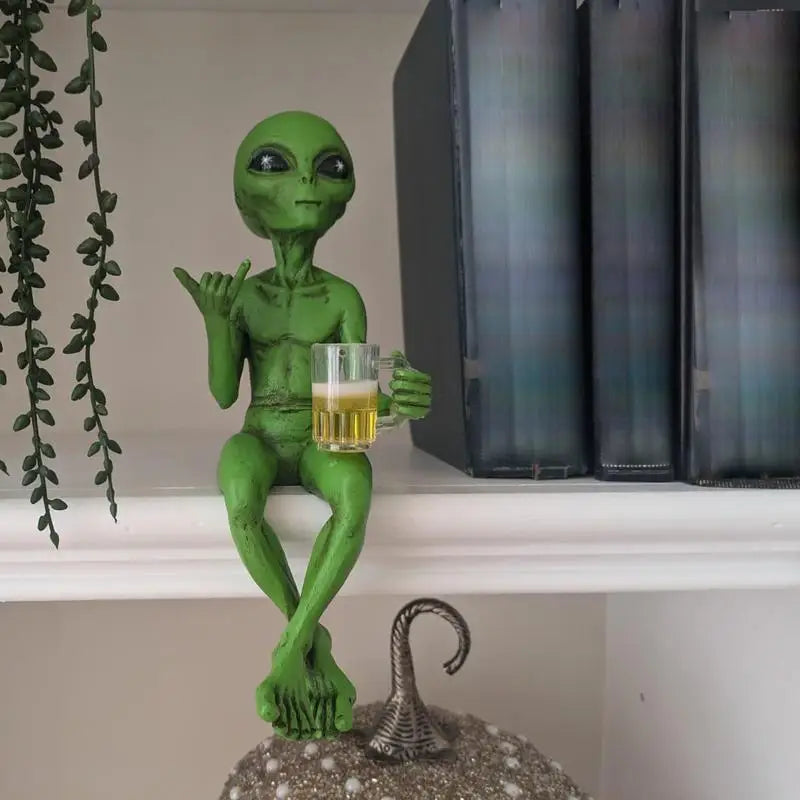 Drinking Alien Sculpture Desktop Decoration