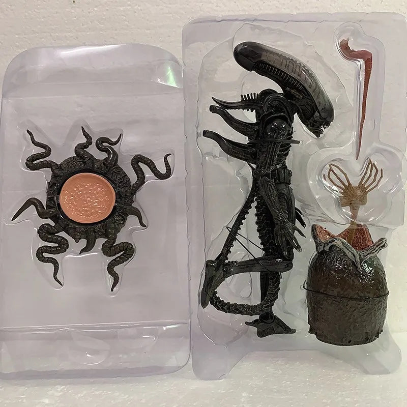 NECA Alien Big Chap Alien Figure Big Chap Alien Predator 40th Anniversary Egg Facehugger Figurine